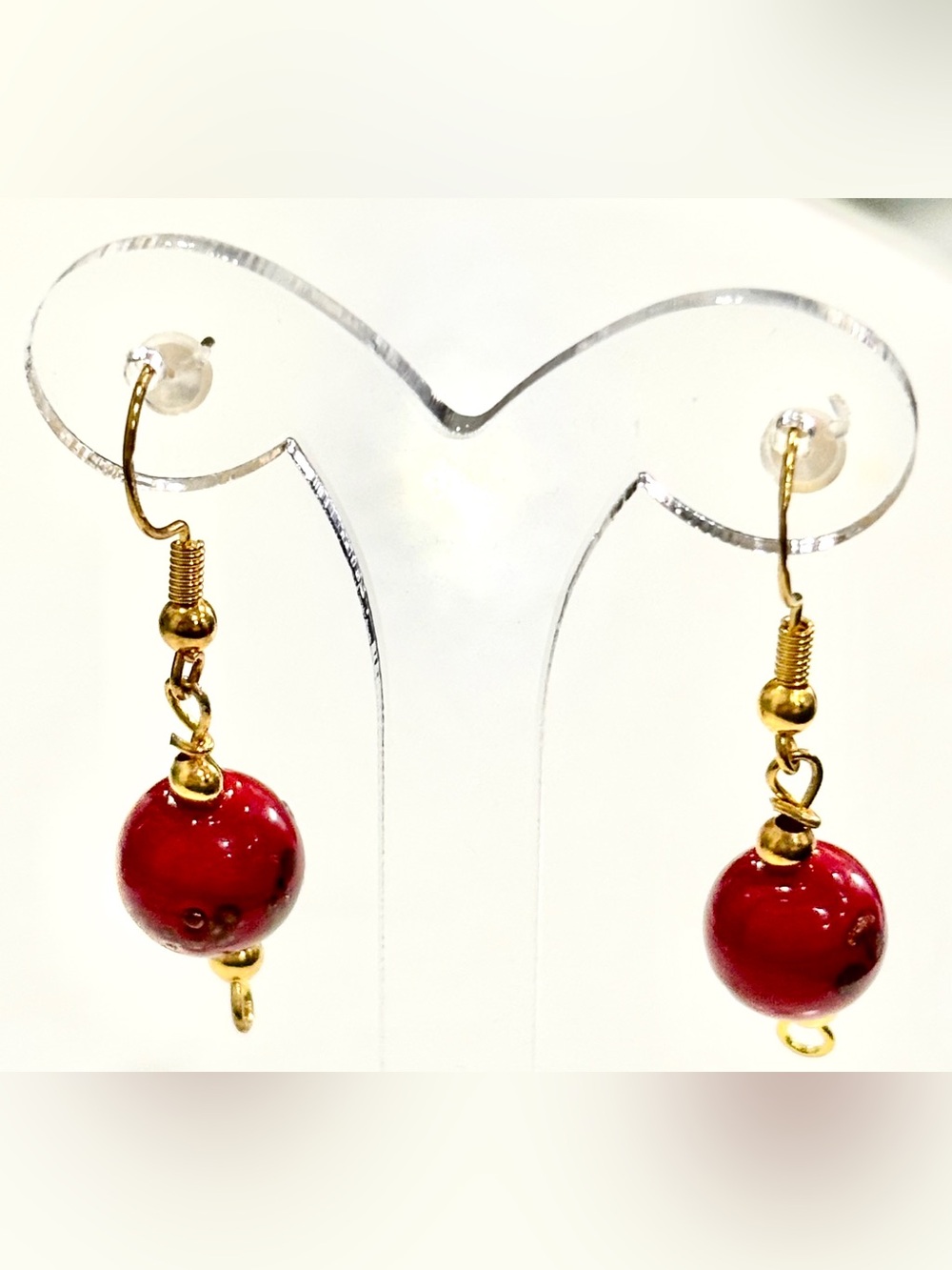 Elegant Handmade Gold-Tone Round Vibrant Red & Speckled Beaded Drop Earrings